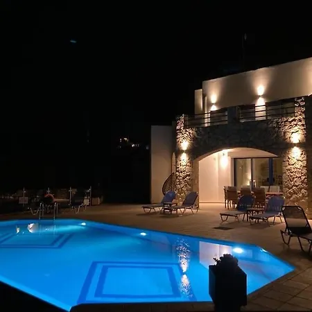 Thea,plaka With Sea & Mountain Views *