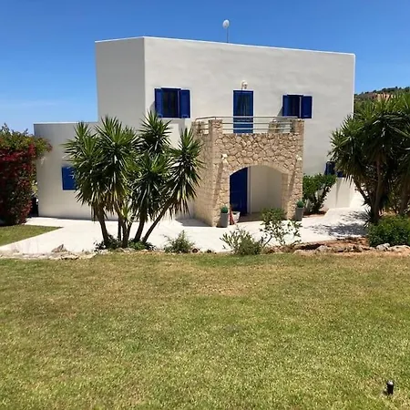 Thea,plaka With Sea & Mountain Views * Kambia